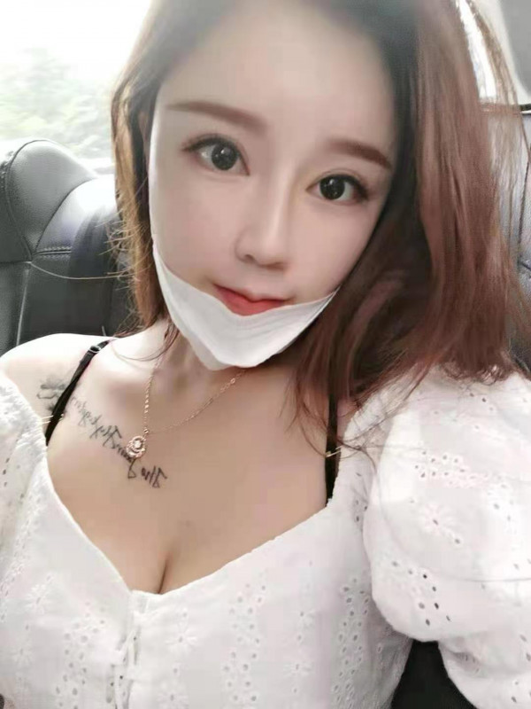 龙岗性感小鱼儿